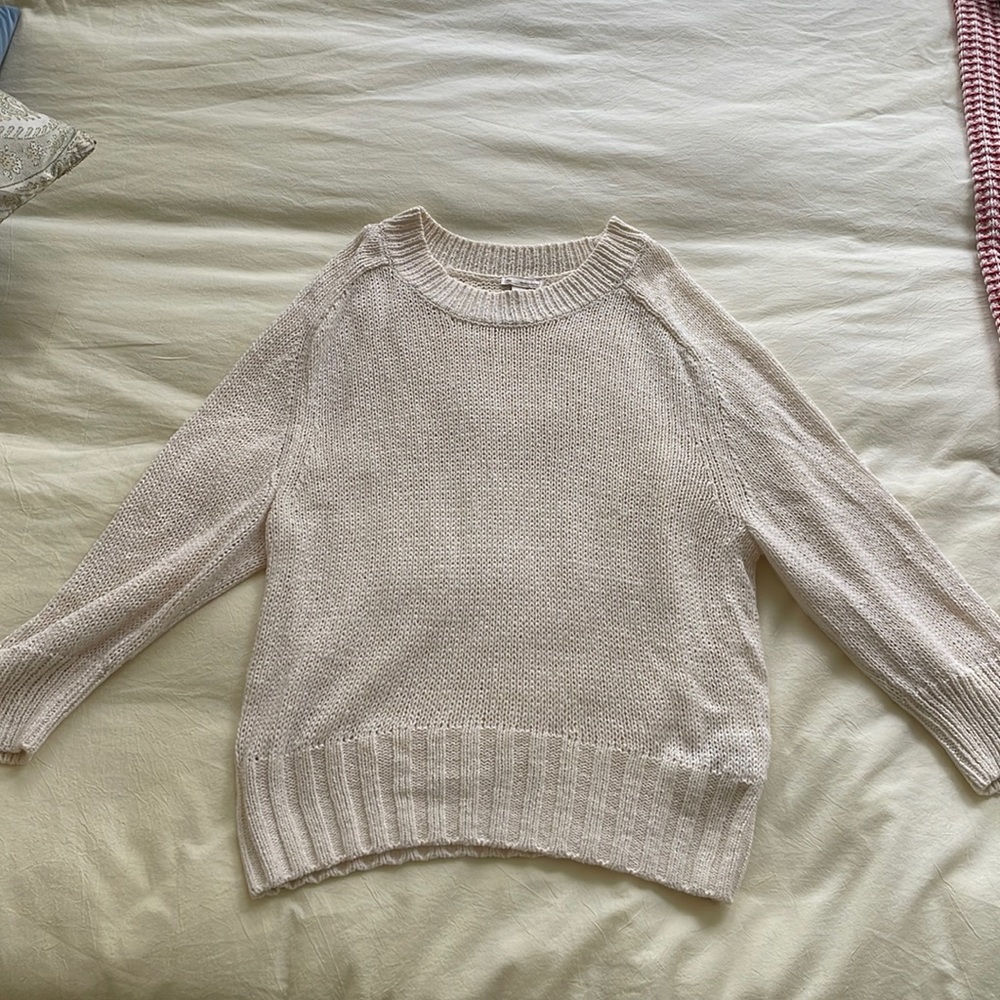 GAP cotton cream sweater, size medium
